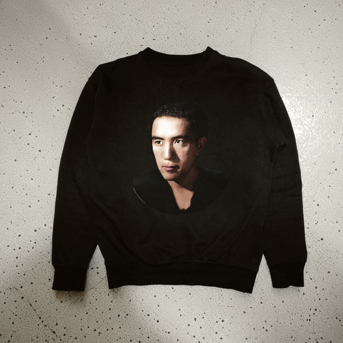 Yukio Mishima: The Literary Warrior in a Vintage-Style Color Halftone Sweatshirt