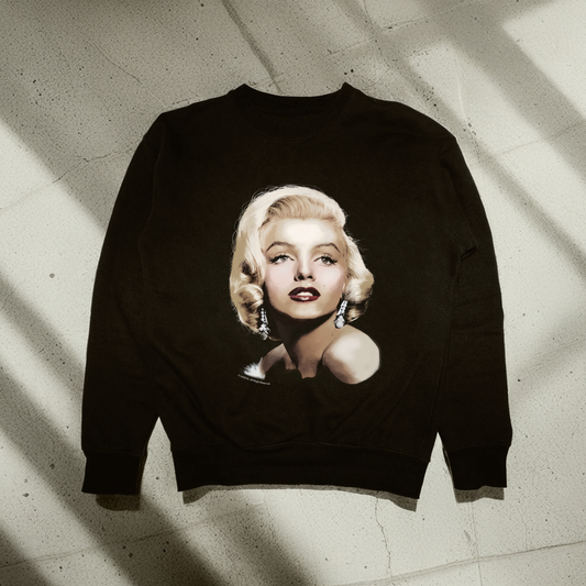 Made with soft 100% cotton, this black sweatshirt is perfect for everyday comfort. Expertly printed ColorHalftone design featuring Marilyn Monroe. Available in a wide range of sizes from S to 3XL, you're sure to find the perfect fit.